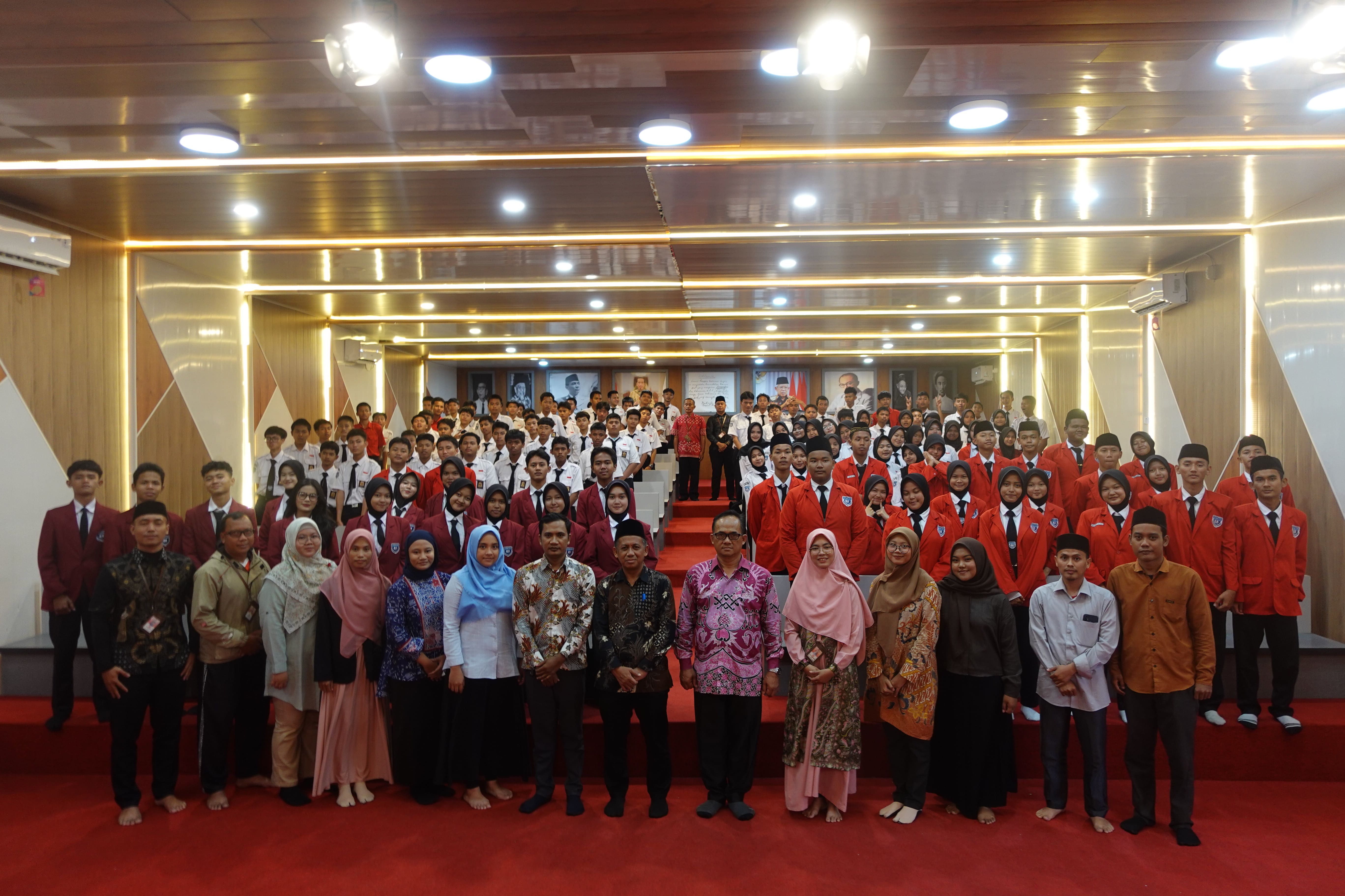 Pelantikan osis SMK Gyokai Indonesia Kompeten