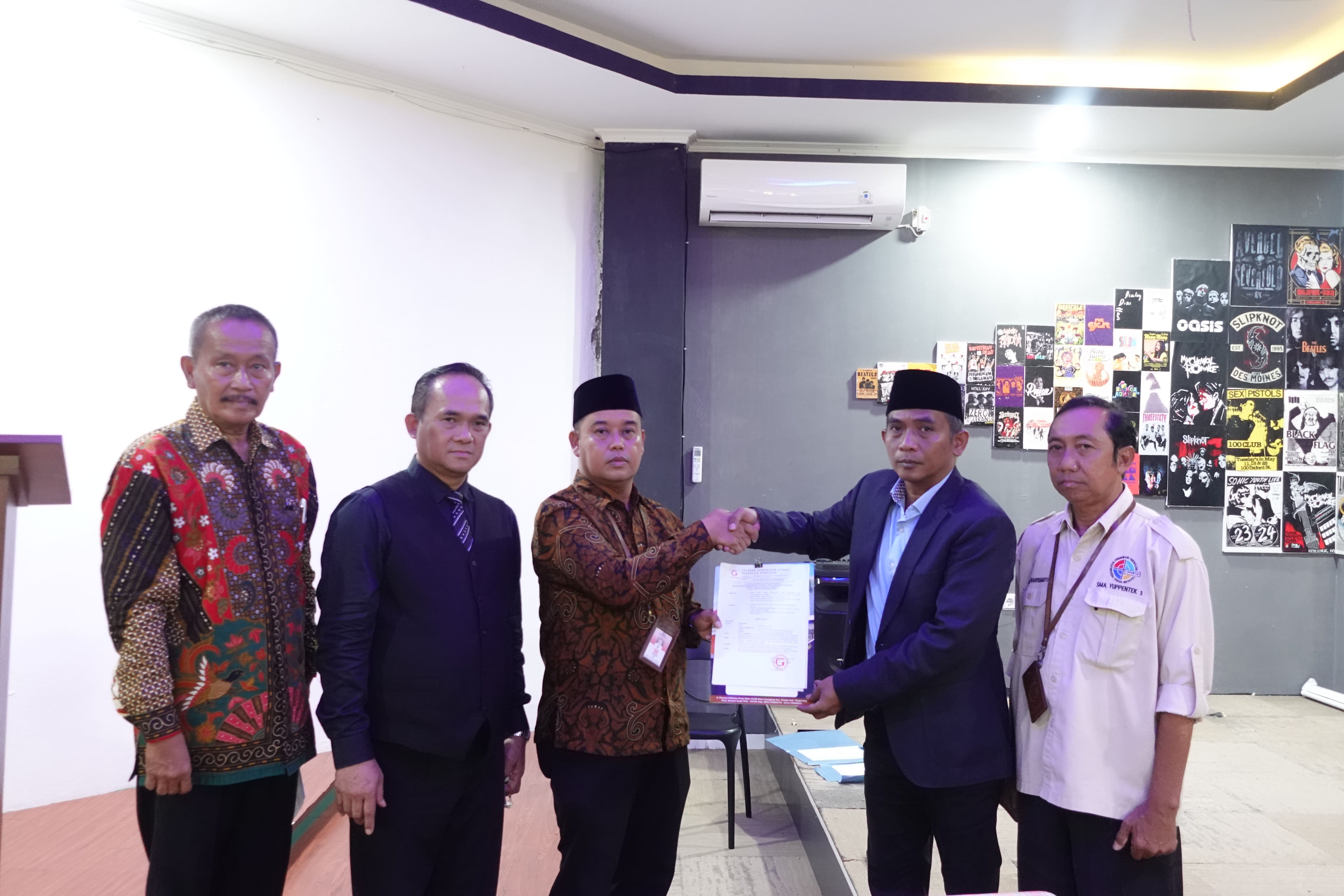 Pelantikan Kepala Sekolah SMK Gyokai Indonesia Yang baru